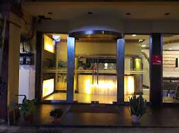 GOLDEN PALACE HOTEL
