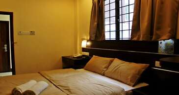 GOLDEN PALACE HOTEL