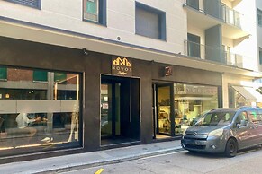 Boutique Apartment 6