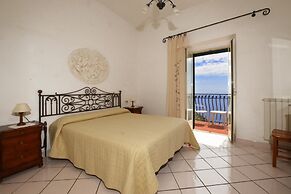 Casa Lella in Furore