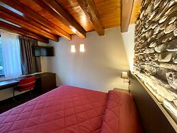 Gemelli Hotel