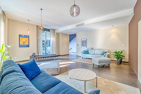 Icon H 601 Suite Executive