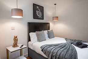 Manhattan Luxury Suites