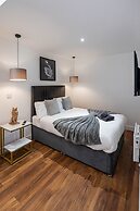 Manhattan Luxury Suites