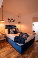 Manhattan Luxury Suites