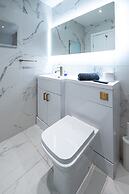 Manhattan Luxury Suites