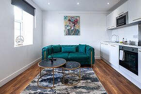 Manhattan Luxury Suites
