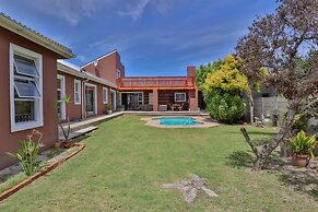 Fairview Crescent 03 by CTHA