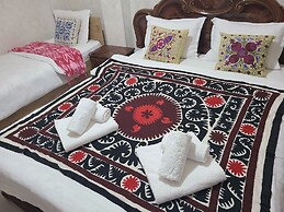 Samarkand City Center Hotel