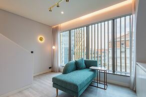 Luster Hotel