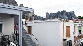 Andromachis Moneto Under Meteora