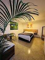LA MADRIGUERA HOTEL