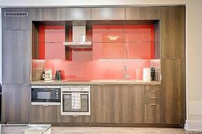 Skyline Suites - Next to MTCC, ACC & CN Tower