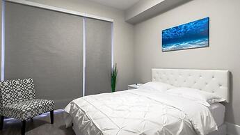 Skyline Suites - Next to MTCC, ACC & CN Tower