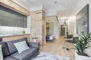 Skyline Suites - Next to MTCC, ACC & CN Tower