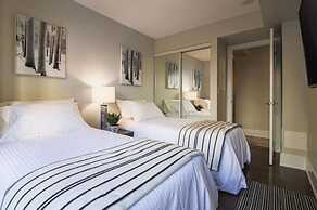 Skyline Suites - Next to MTCC, ACC & CN Tower