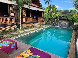 Shivananda Antique Villas by EPS