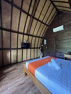 Holy hills bungalow