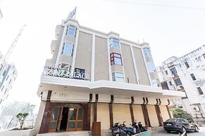 Hotel Kant Palace