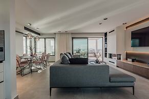 City Moments Penthouse