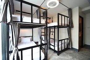 KOKO Hostel- Adults Only