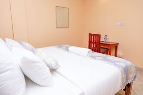 TRIPLINQ HOTEL & RESORT