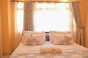 TRIPLINQ HOTEL & RESORT