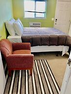 6 Plex Rental