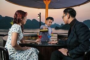 Nostalgia Halong Cruise