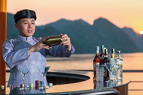 Nostalgia Halong Cruise