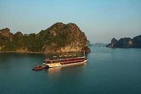 Nostalgia Halong Cruise