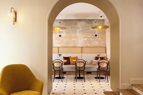 Alberte Hotel