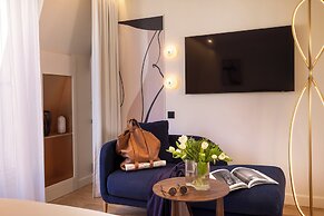 Alberte Hotel