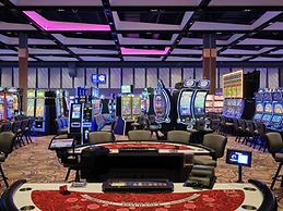 Pickering Casino Resort Hotel