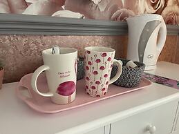 LilyRose Hotel