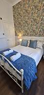 LilyRose Hotel