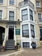 LilyRose Hotel