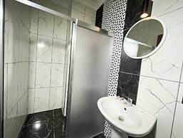 Tuzla Grand
