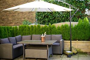 Luxurious Tranquil Four Bedroom Retreat in Buxton