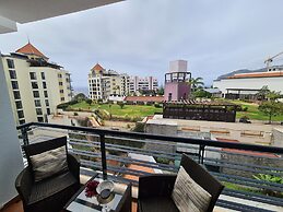 Seaside Escape - 3 Bedroom Apartment Sleeps 6