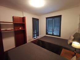 Seaside Escape - 3 Bedroom Apartment Sleeps 6