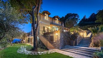 Villa Nel Blu 8
