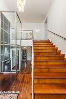 6-bed House - Sleeps 12 - Pool, Bbq, Pool Table
