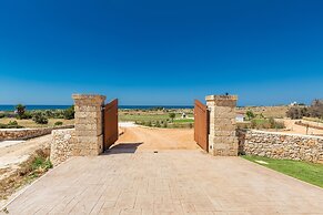 2475 Villa Pietra del Sole by Perle di Puglia
