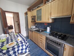 Oliveira's Atlantic View - 2 bed apt Sleeps 6