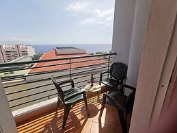 Oliveira's Atlantic View - 2 bed apt Sleeps 6