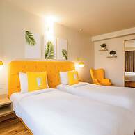 Bloom Hotel - Jammu