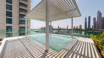 Sunrise Bay 2BR Luxury Apartment