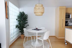 2ndhomes Premium Apt w Sauna & Balcony