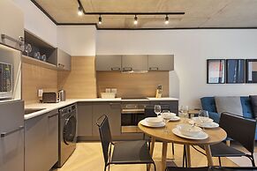 Bridgewater View 415 by HostAgents